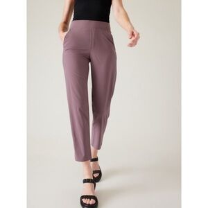 Athleta Mauve Cropped Ankle Pants